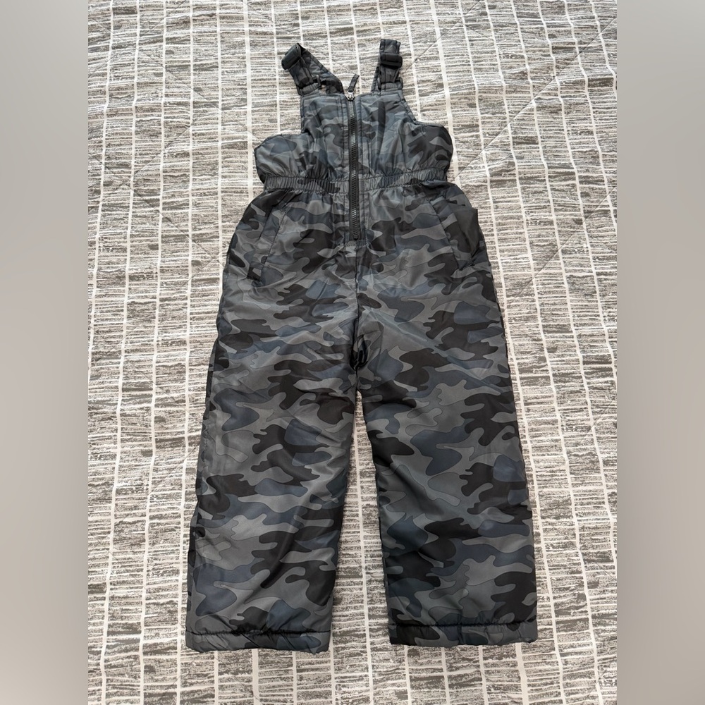 Ixtreme Black Polyester Outerwear size 4t